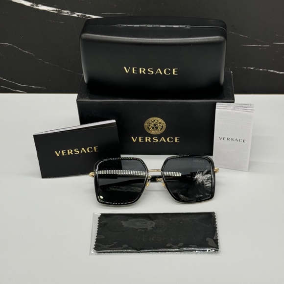 NEW MOD 2261 1002/87 VERSACE BLACK OVERSIZED VE2261 100287 WOMEN SUNGLASSES - Picture 10 of 10